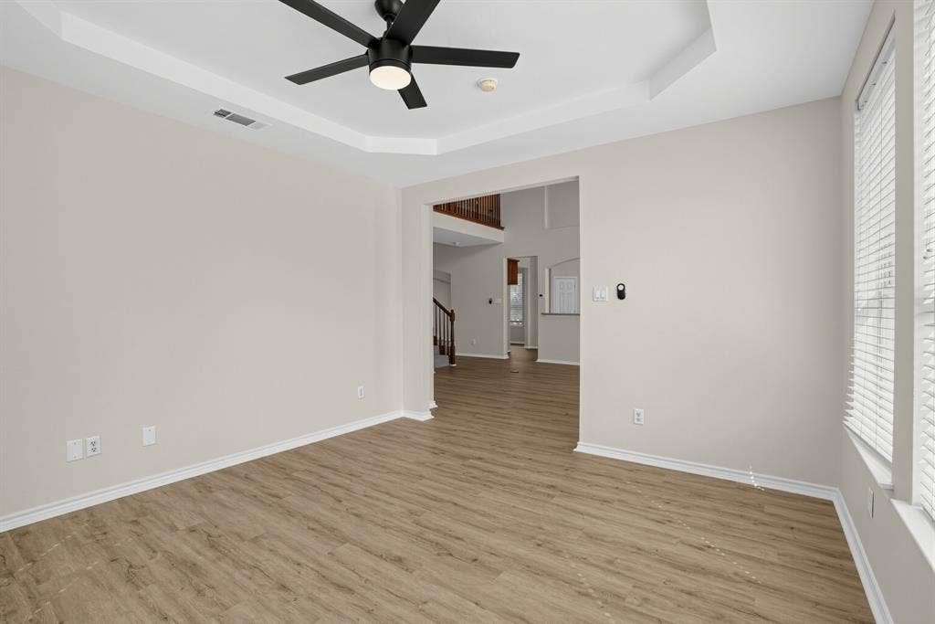 6408 Canyon Lake Drive, Dallas, TX 75249 6408 Canyon Lake Drive, Dallas, TX 75249