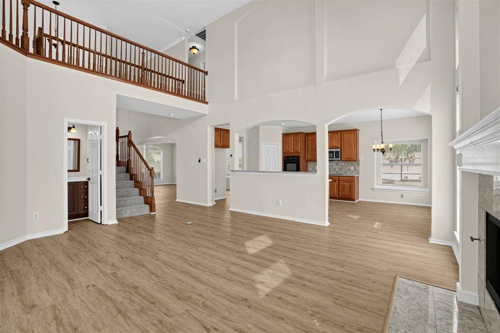 6408 Canyon Lake Drive, Dallas, TX 75249 6408 Canyon Lake Drive, Dallas, TX 75249
