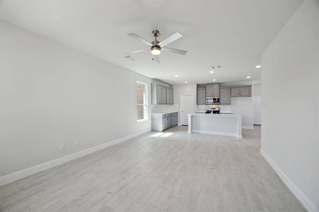 3015 Isla Terrace, Princeton, TX 75407 3015 Isla Terrace, Princeton, TX 75407