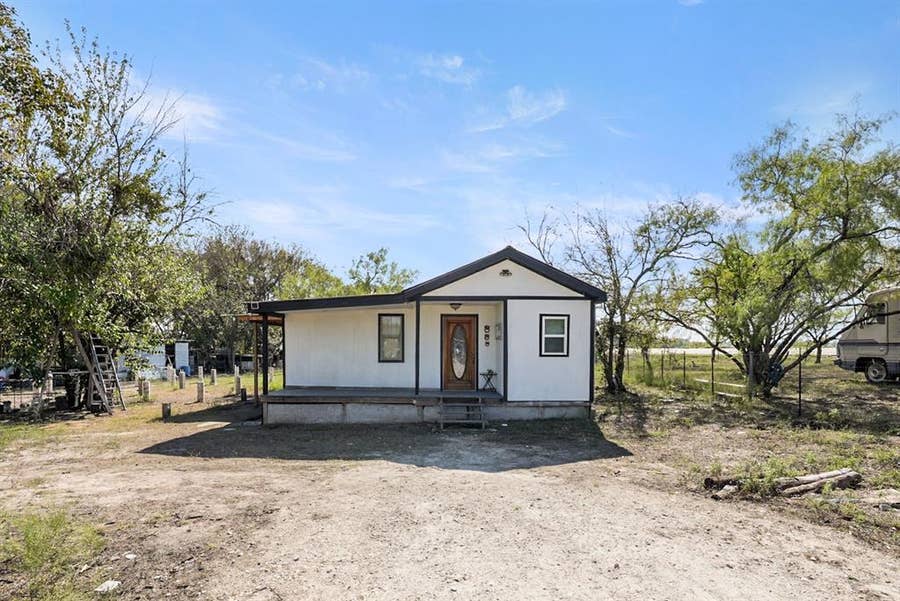 Property photo for 4996 FM 636, Kerens, TX