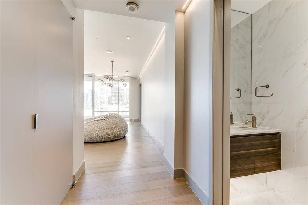2408 Victory Park Lane, #939, Dallas, TX 75219 2408 Victory Park Lane, #939, Dallas, TX 75219