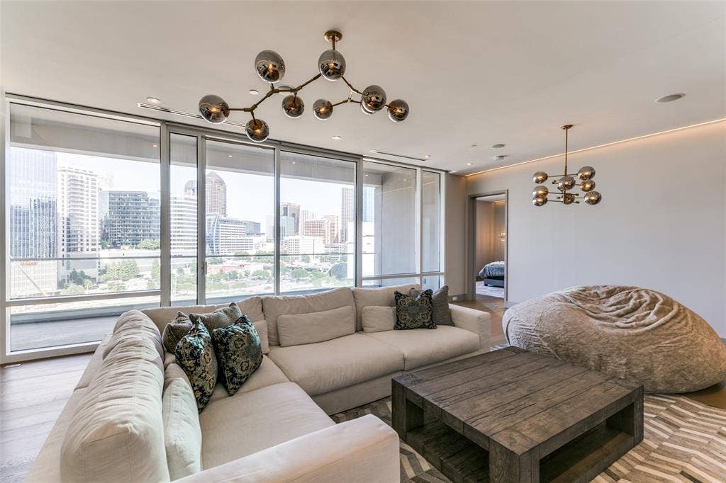 2408 Victory Park Lane, #939, Dallas, TX 75219 2408 Victory Park Lane, #939, Dallas, TX 75219