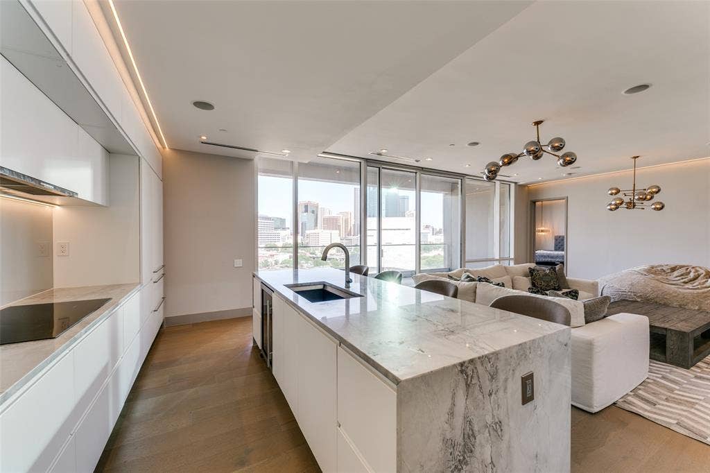 2408 Victory Park Lane, #939, Dallas, TX 75219 2408 Victory Park Lane, #939, Dallas, TX 75219