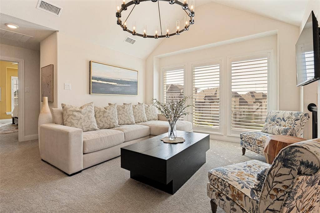 2411 Perdue Avenue, Irving, TX 75062 2411 Perdue Avenue, Irving, TX 75062