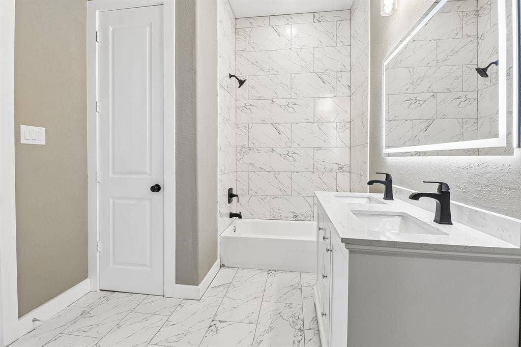 10711 Cromwell Drive, Dallas, TX 75229 10711 Cromwell Drive, Dallas, TX 75229