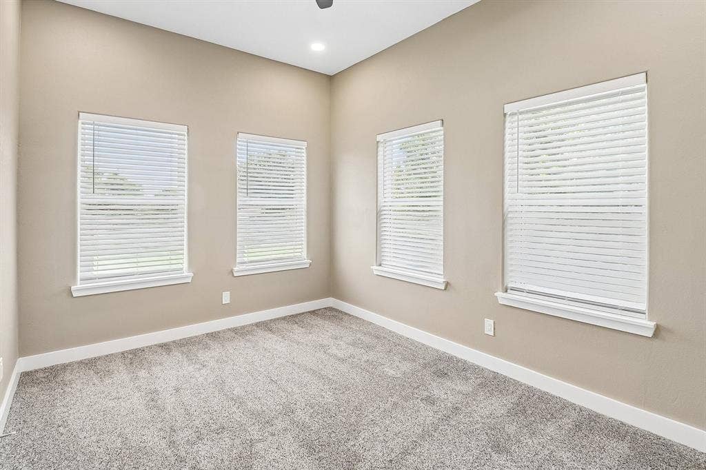 10711 Cromwell Drive, Dallas, TX 75229 10711 Cromwell Drive, Dallas, TX 75229