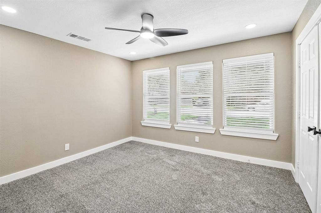 10711 Cromwell Drive, Dallas, TX 75229 10711 Cromwell Drive, Dallas, TX 75229
