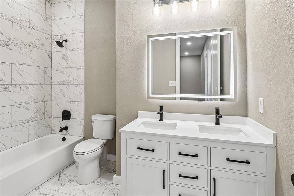 10711 Cromwell Drive, Dallas, TX 75229 10711 Cromwell Drive, Dallas, TX 75229