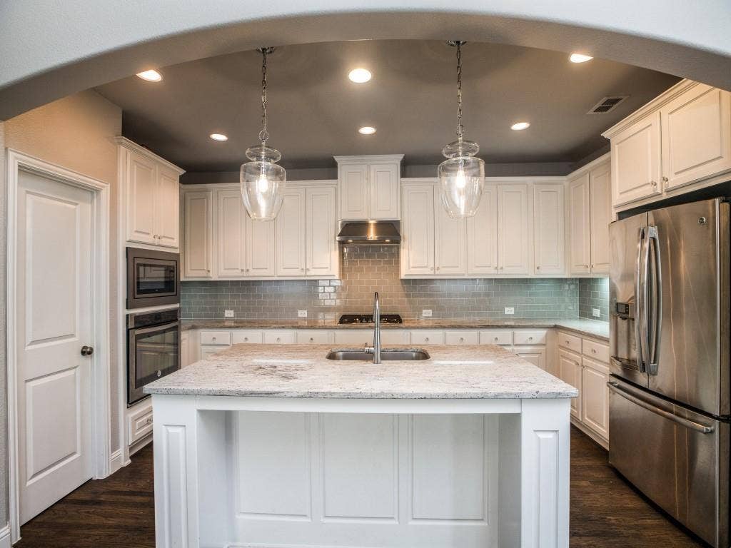 829 Underwood Lane, Celina, TX 75009 829 Underwood Lane, Celina, TX 75009