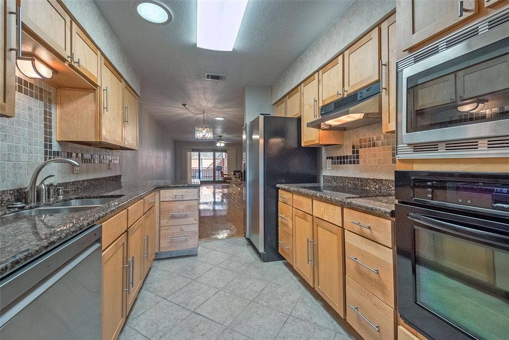 6341 Rincon Way, Dallas, TX 75214 6341 Rincon Way, Dallas, TX 75214