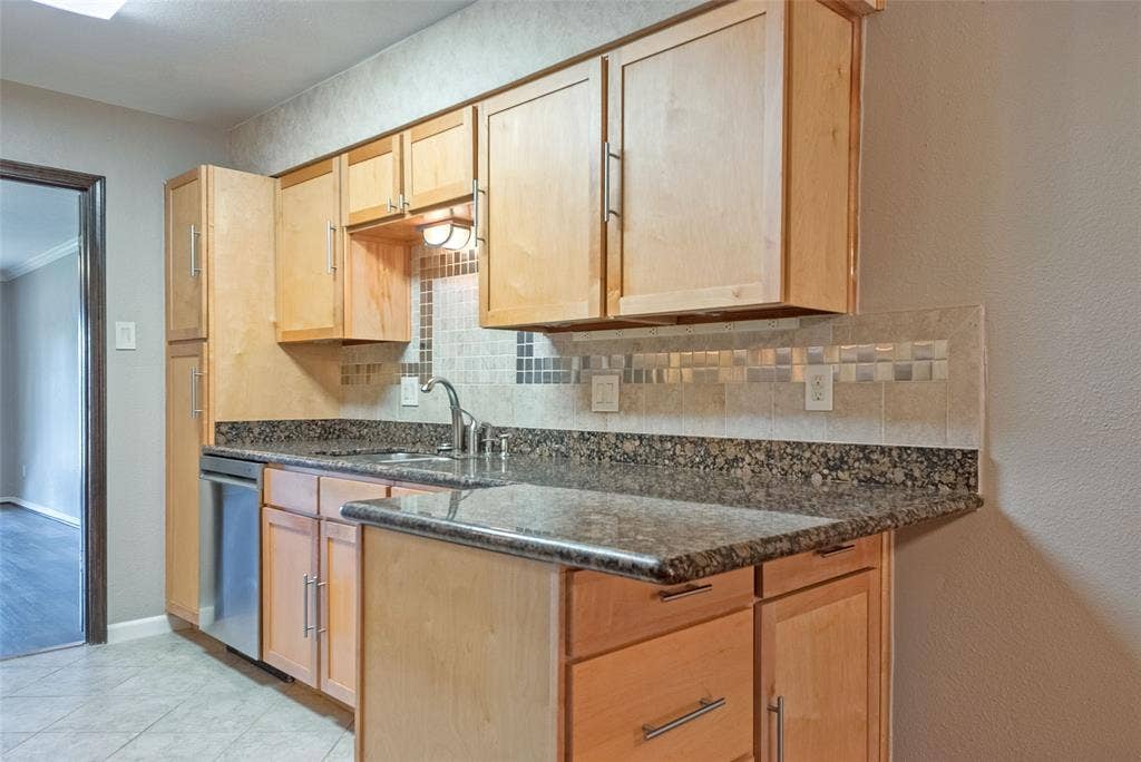 6341 Rincon Way, Dallas, TX 75214 6341 Rincon Way, Dallas, TX 75214