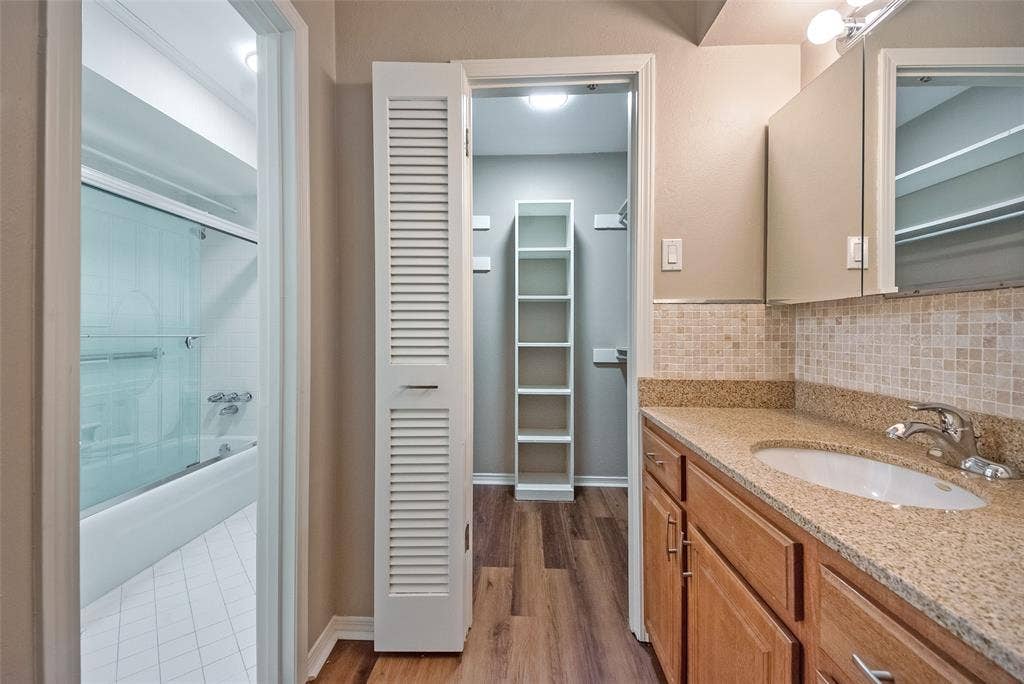 6341 Rincon Way, Dallas, TX 75214 6341 Rincon Way, Dallas, TX 75214