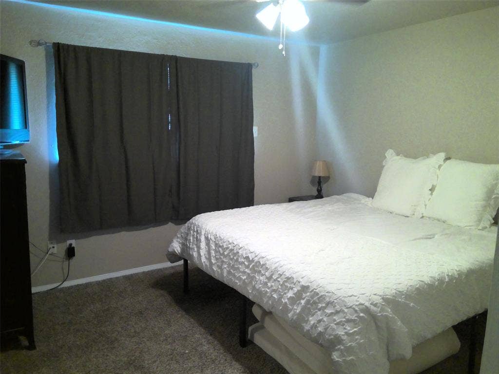 7348 Walling Lane, Dallas, TX 75231 Bedroom #1 upstairs