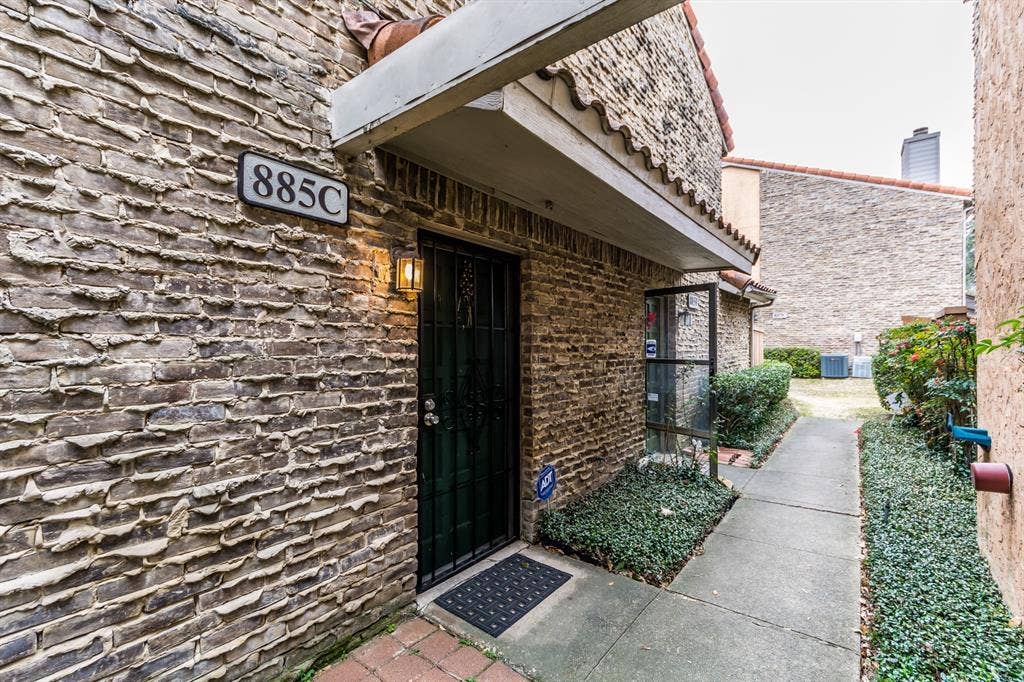 885 Dublin Drive, #3, Richardson, TX 75080