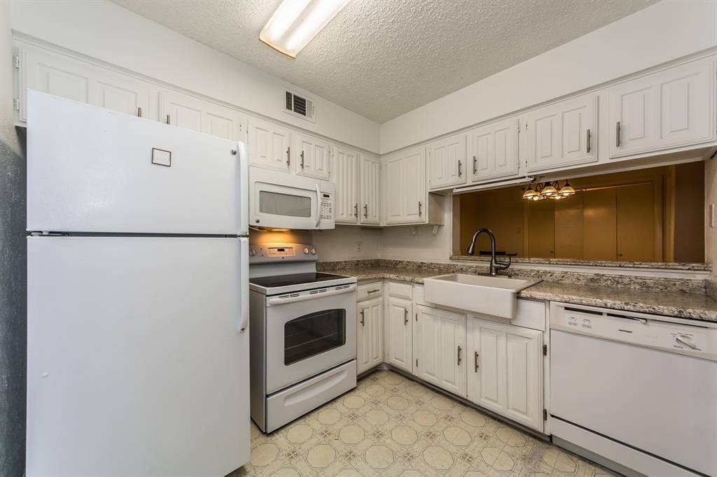 885 Dublin Drive, #3, Richardson, TX 75080