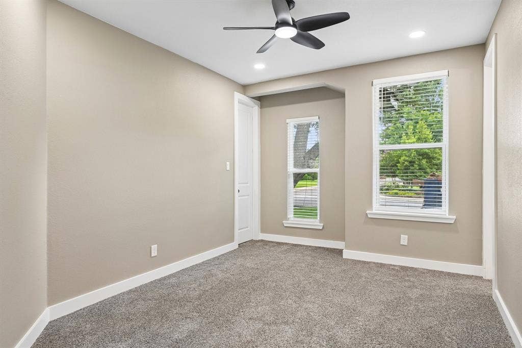 3337 Whirlaway Road, Dallas, TX 75229 3337 Whirlaway Road, Dallas, TX 75229