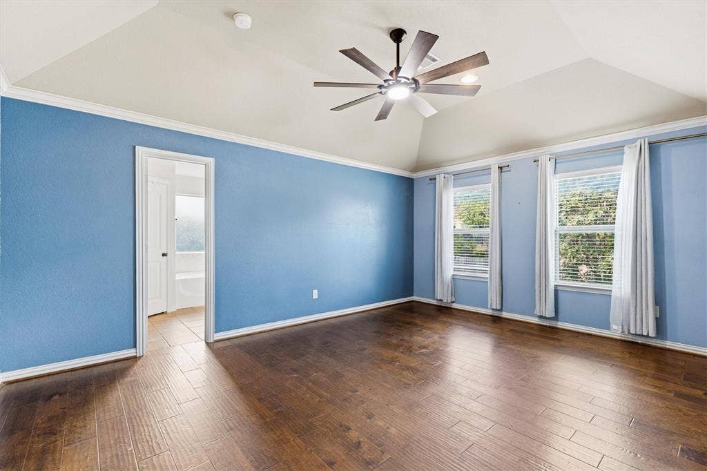 2122 Valley Drive, Weatherford, TX 76087