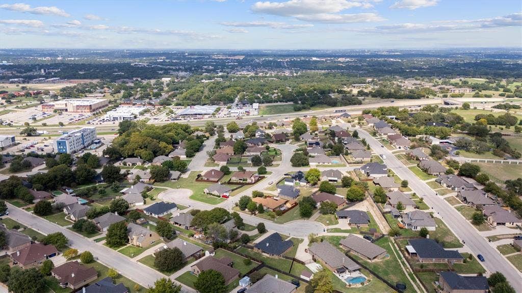 2122 Valley Drive, Weatherford, TX 76087