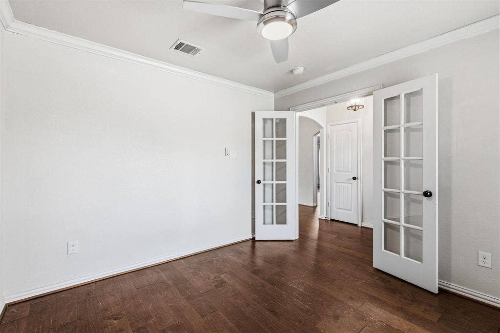 2122 Valley Drive, Weatherford, TX 76087