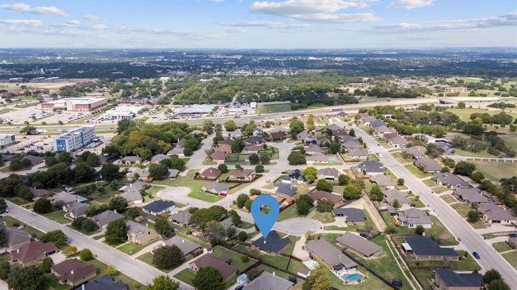 2122 Valley Drive, Weatherford, TX 76087