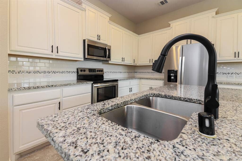 105 Gentle Circle Way, Royse City, TX 75189 105 Gentle Circle Way, Royse City, TX 75189