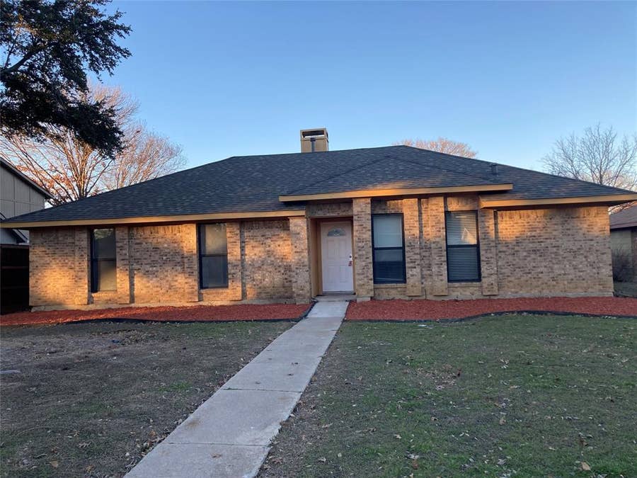 Property photo for 1825 Chisolm Trail, Lewisville, TX