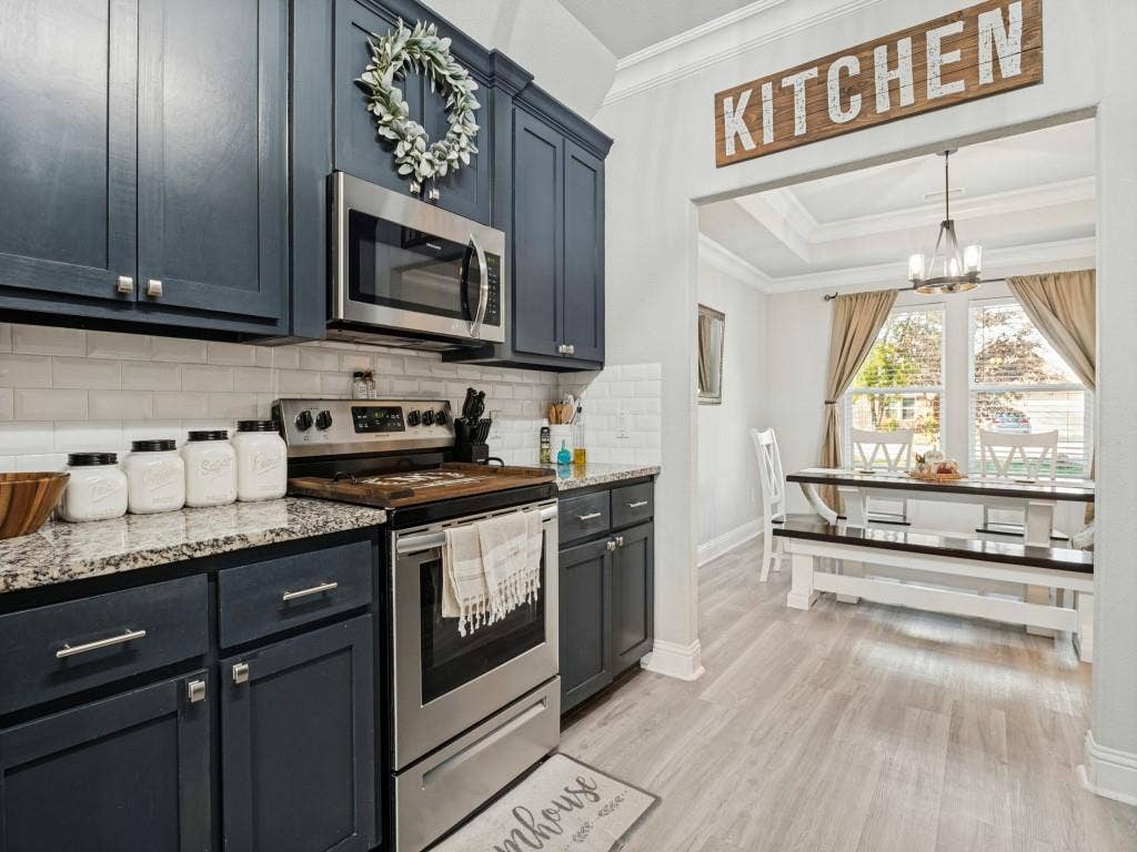 202 Virginia Drive, Palmer, TX 75152 202 Virginia Drive, Palmer, TX 75152