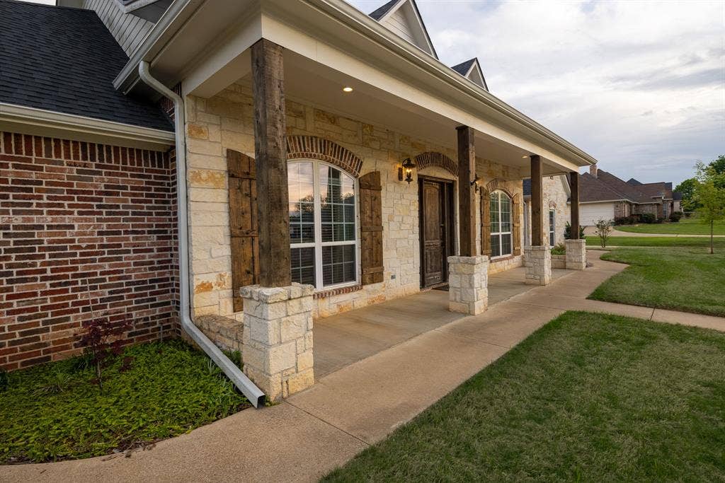 101 Thames, Bullard, TX 75757 101 Thames, Bullard, TX 75757