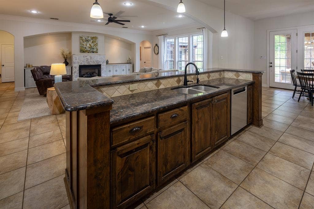 101 Thames, Bullard, TX 75757 101 Thames, Bullard, TX 75757