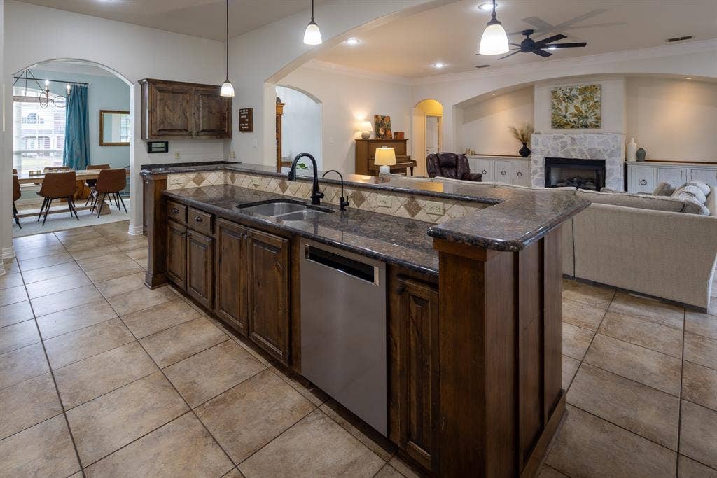 101 Thames, Bullard, TX 75757 101 Thames, Bullard, TX 75757