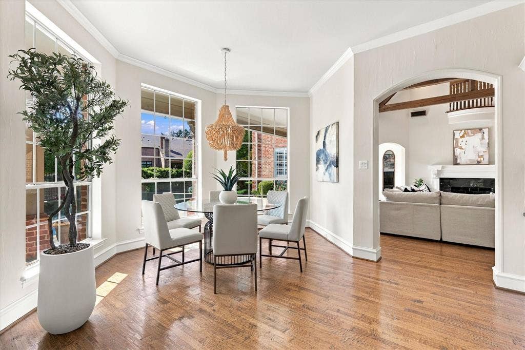 2104 Sutton Place, Plano, TX 75093 2104 Sutton Place, Plano, TX 75093