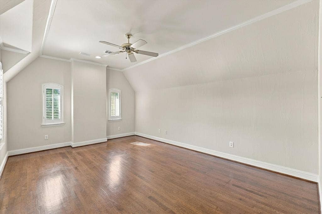 2104 Sutton Place, Plano, TX 75093 2104 Sutton Place, Plano, TX 75093