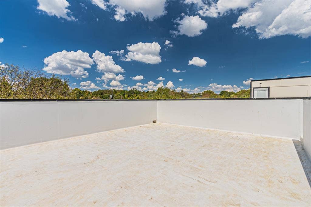 2376 Longhorn Street, #C, Dallas, TX 75228 2376 Longhorn Street, #C, Dallas, TX 75228