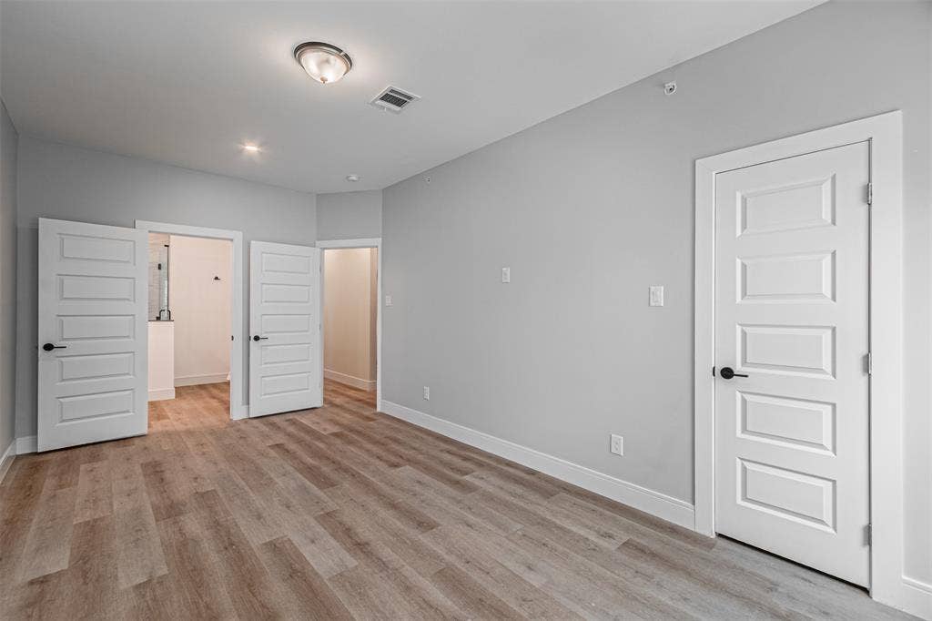 2376 Longhorn Street, #C, Dallas, TX 75228 2376 Longhorn Street, #C, Dallas, TX 75228