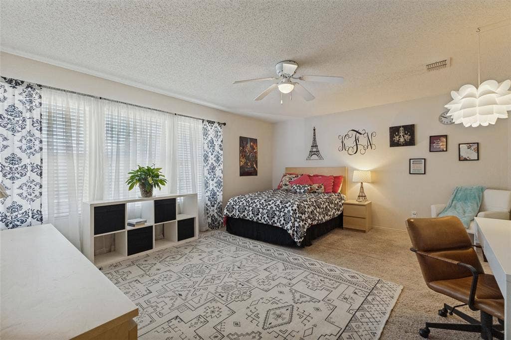 Upstairs bedroom-these room sizes are amazing!