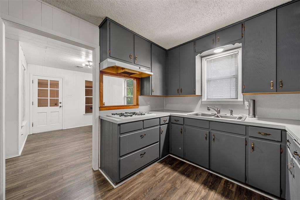 900 N 59th Street, Waco, TX 76710 900 N 59th Street, Waco, TX 76710