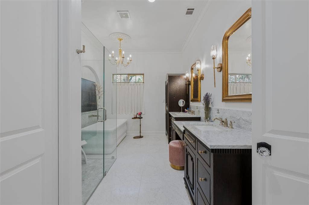 1225 Kelpie Court, Fort Worth, TX 76111