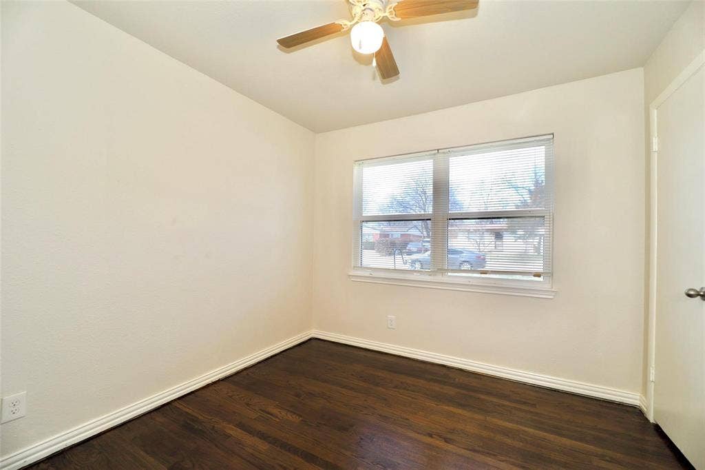 1526 Hillcrest Street, Mesquite, TX 75149 1526 Hillcrest Street, Mesquite, TX 75149