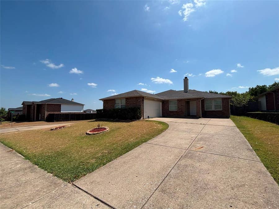 Property photo for 2733 Ingram Circle, Mesquite, TX