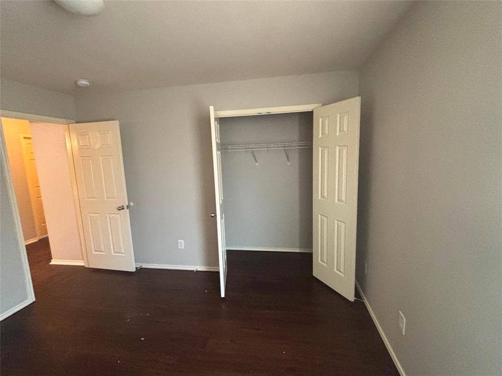 2733 Ingram Circle, Mesquite, TX 75181 2733 Ingram Circle, Mesquite, TX 75181