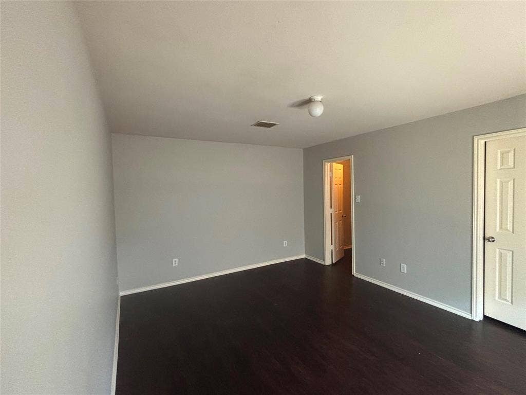 2733 Ingram Circle, Mesquite, TX 75181 2733 Ingram Circle, Mesquite, TX 75181