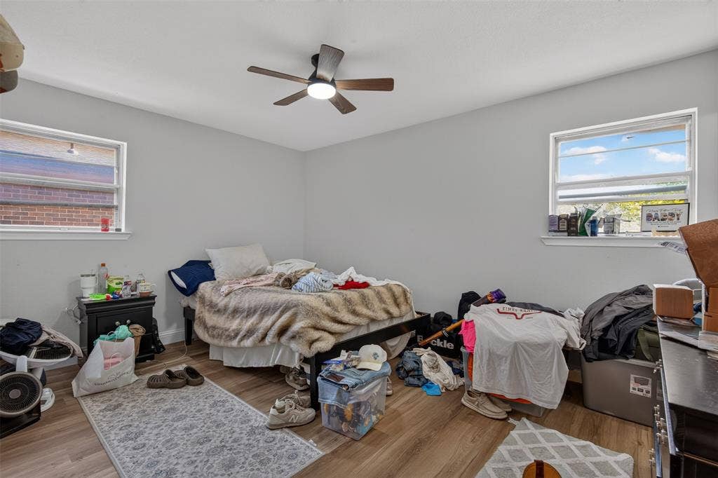 8642 Barclay Street, Dallas, TX 75227 8642 Barclay Street, Dallas, TX 75227