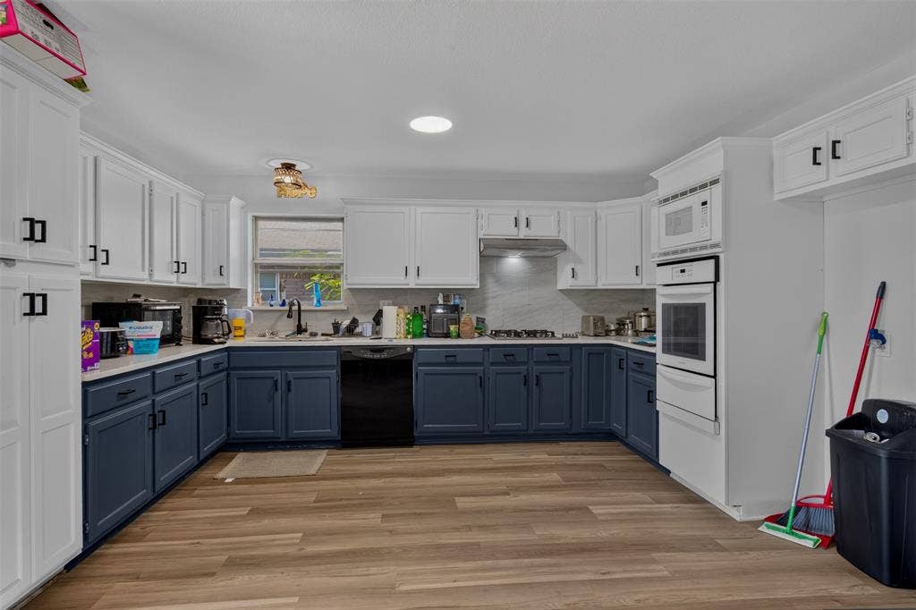 8642 Barclay Street, Dallas, TX 75227 8642 Barclay Street, Dallas, TX 75227