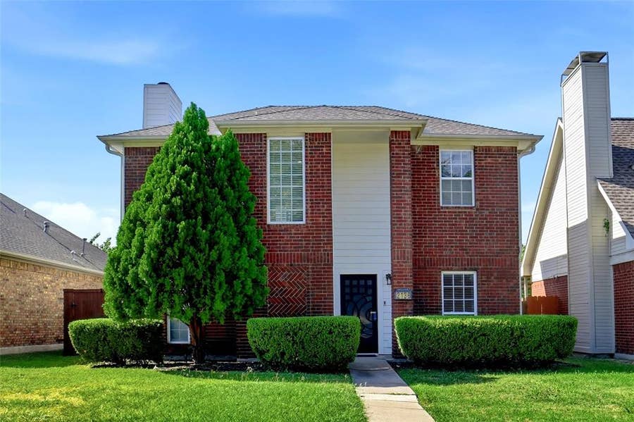 Property photo for 2136 Falcon Ridge Drive, Carrollton, TX