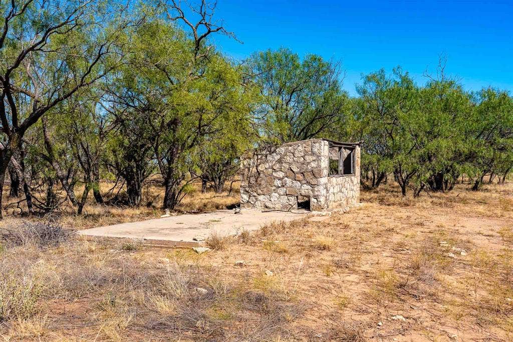 1 County Road 163, Lueders, TX 79533