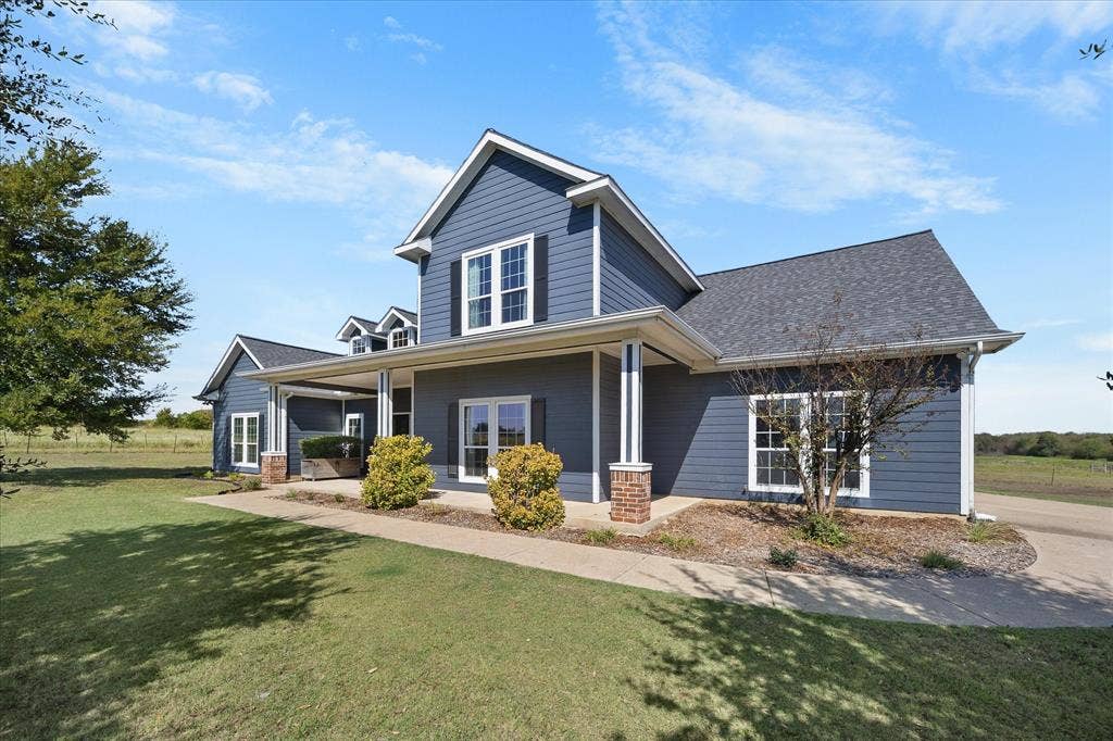 250 County Road 1006, Wolfe City, TX 75496 250 County Road 1006, Wolfe City, TX 75496