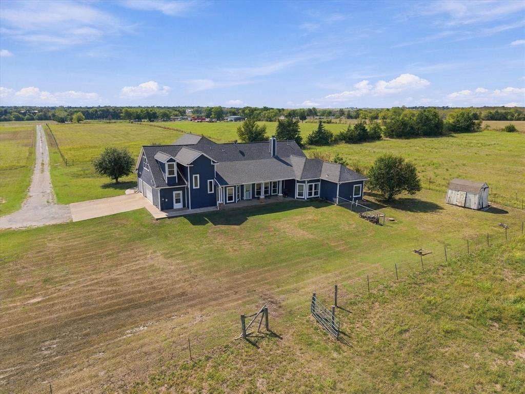 250 County Road 1006, Wolfe City, TX 75496 250 County Road 1006, Wolfe City, TX 75496