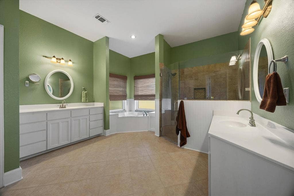 250 County Road 1006, Wolfe City, TX 75496 250 County Road 1006, Wolfe City, TX 75496