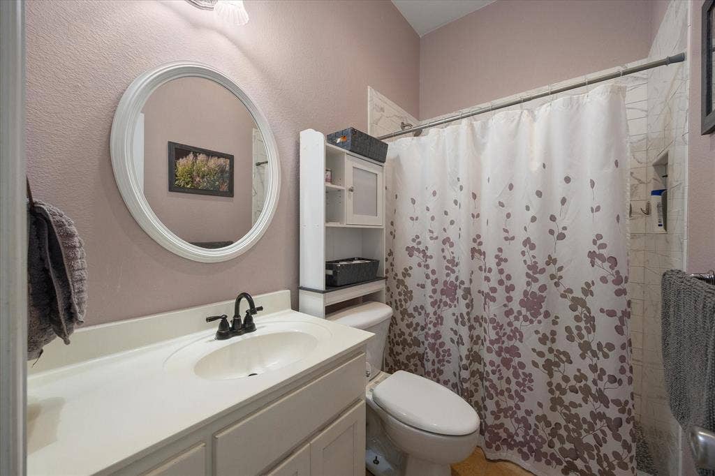 250 County Road 1006, Wolfe City, TX 75496 250 County Road 1006, Wolfe City, TX 75496