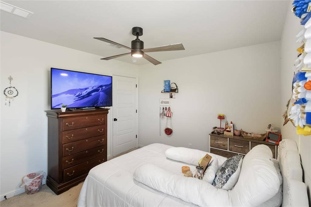 232 Yawney Drive, Lipan, TX 76462